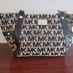 Michael Kors Jacquard Hand Bag